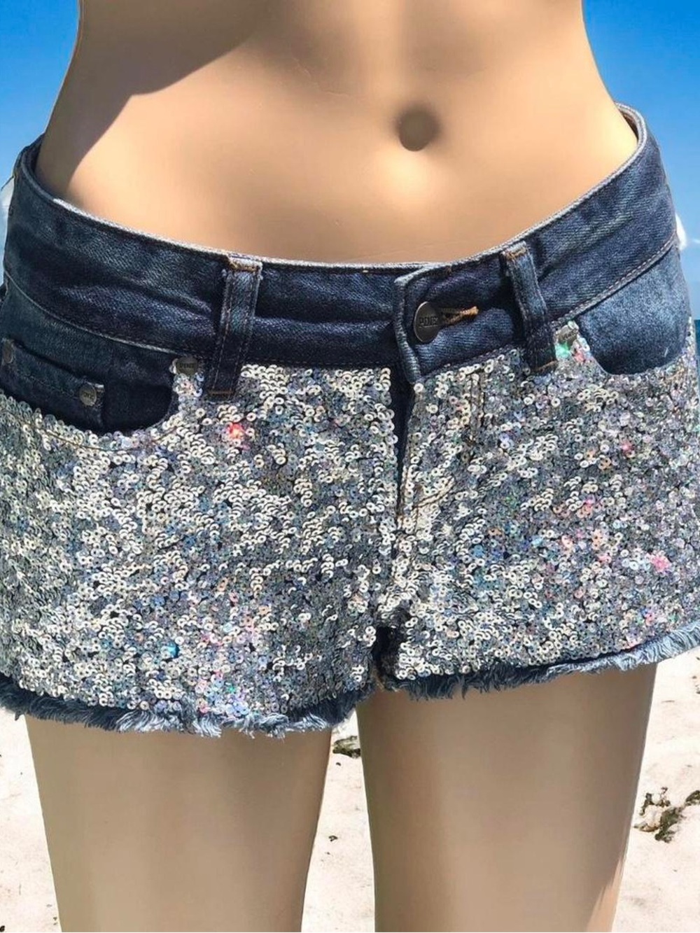 Victoria’s Secret PINK Sequin Denim Shorts Size 2 Blue Silver Festival Y2K